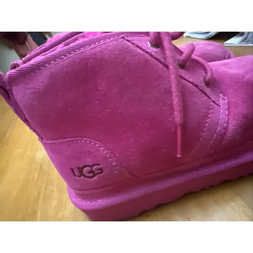 UGG Neumel II Hot Pink Suede Lace Up Big Kids Boots Youth Size 2 School Outdoor